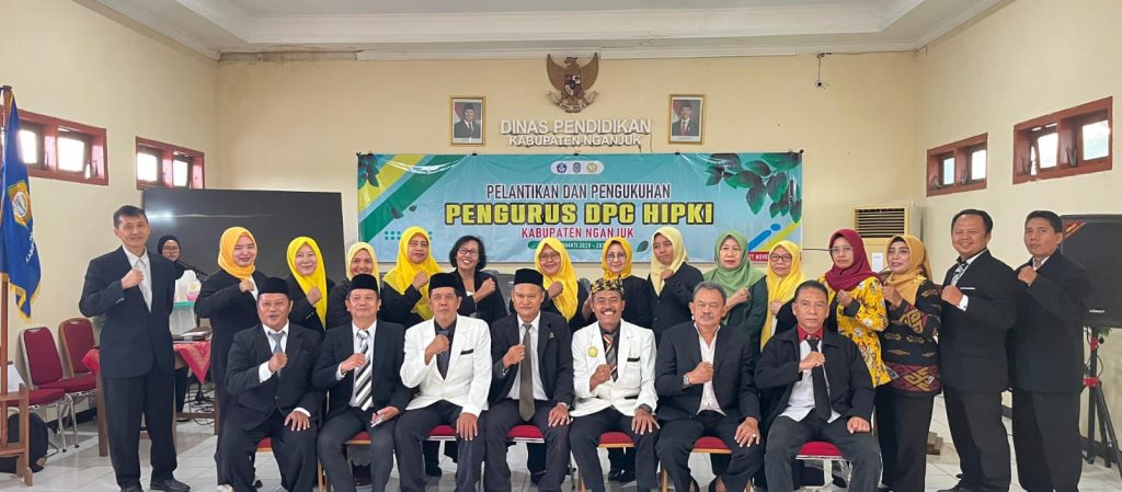Foto Bersama Pengurus DPC HIPKI Nganju