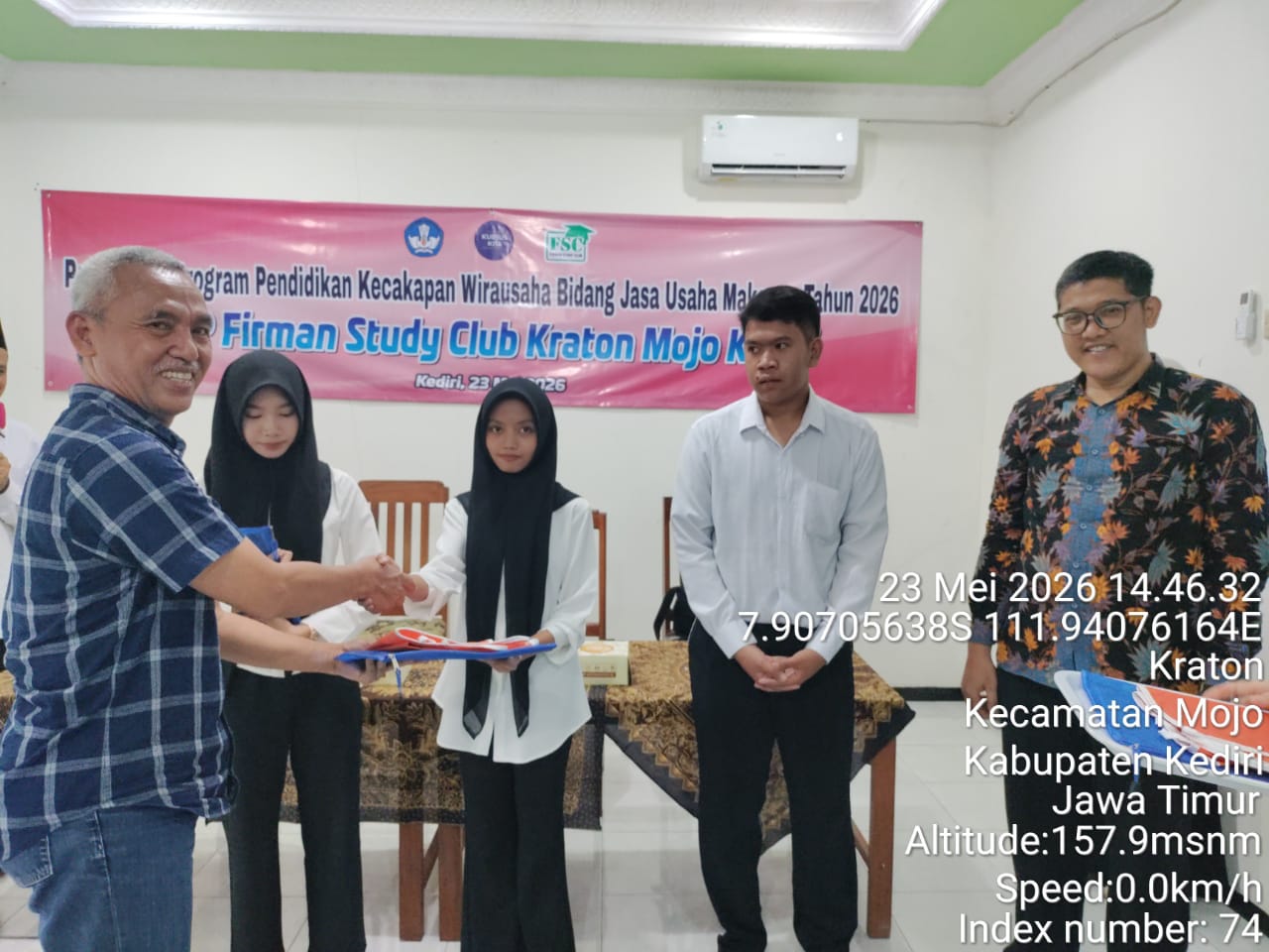 Dinas Pendidikan Kabupaten Kediri menggelar uji kompetensi pengelola lembaga kursus